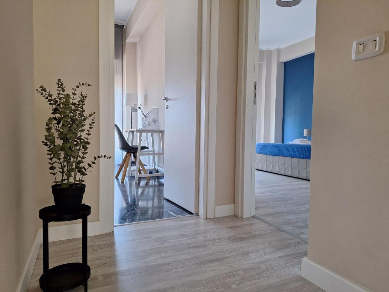 Elpida Apartment Reggio Calabria Exterior photo